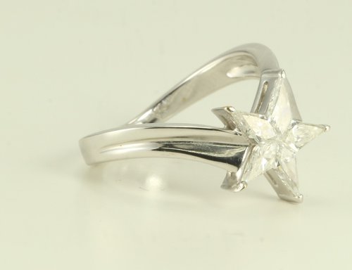 18k White Gold Kite cut diamond invisible ser star shape exclusive  engagement ring (0.98 Ct G ,SI2-SI3)