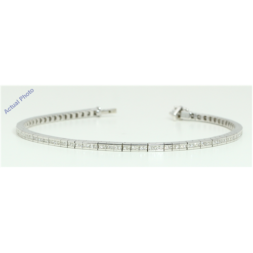 18k White Gold Princess Cut Contemporary chic classic diamond tennis bracelet (1.9 Ct, H Color, VS Clarity)