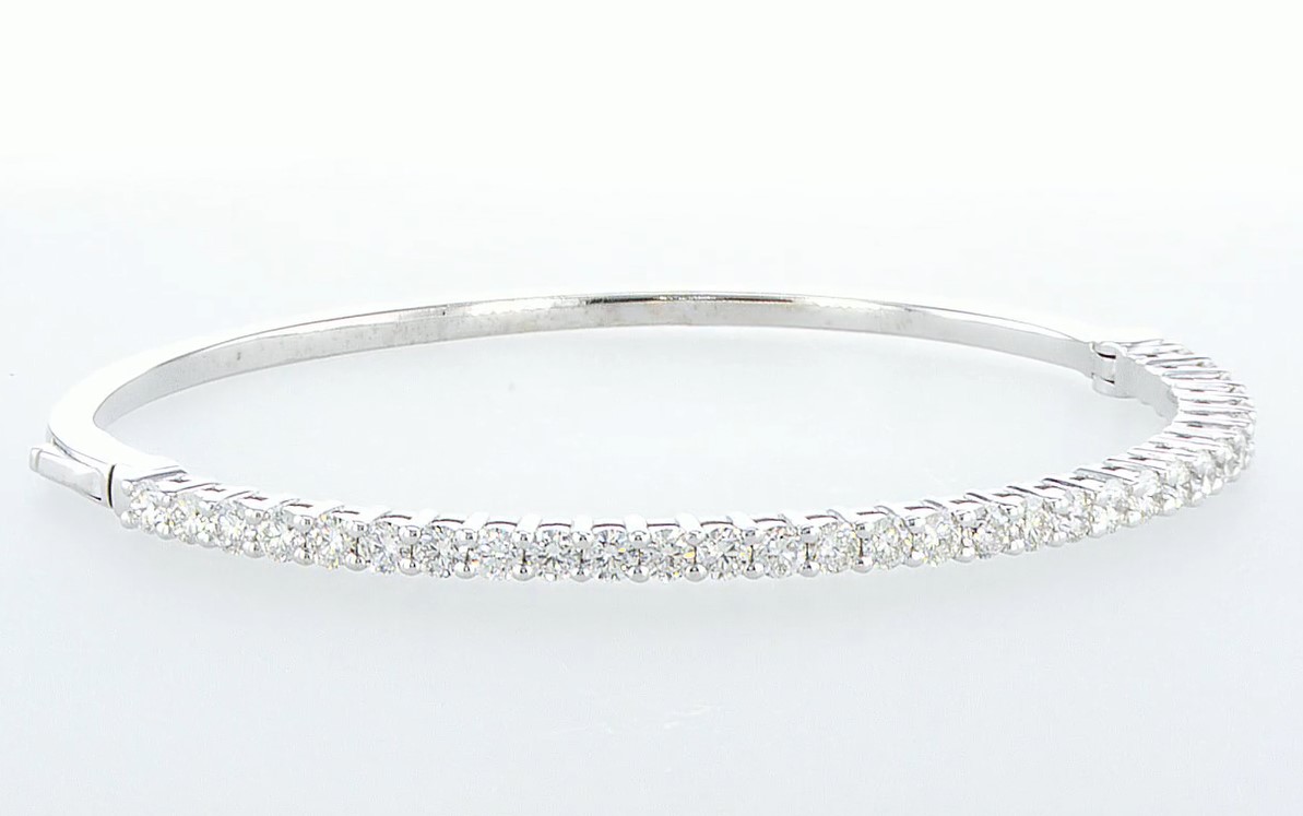 vvs1 diamond bracelet